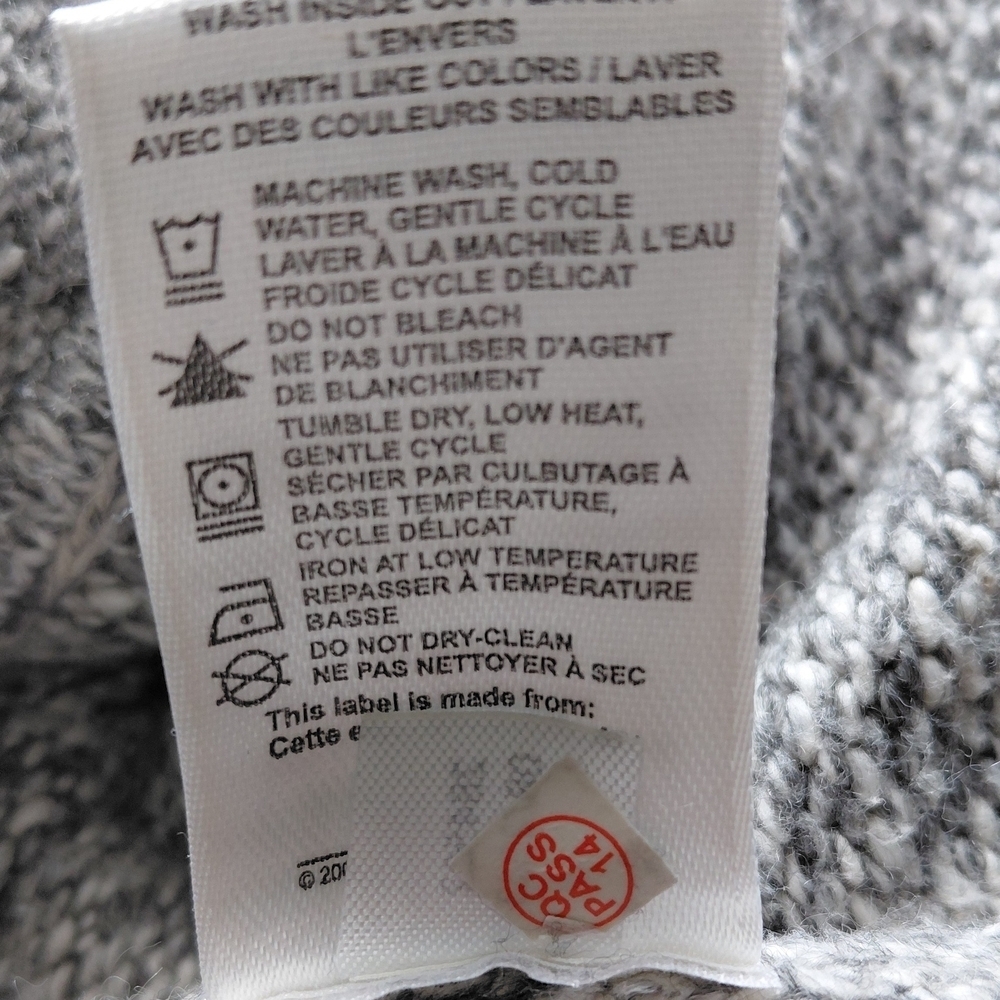 Men's Stylish Gray Patterned Cardigan - Picture 7 of 7